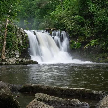 Peace By The Lake Sevierville Exterior photo